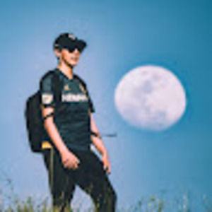 Meet your Posher, Carlos